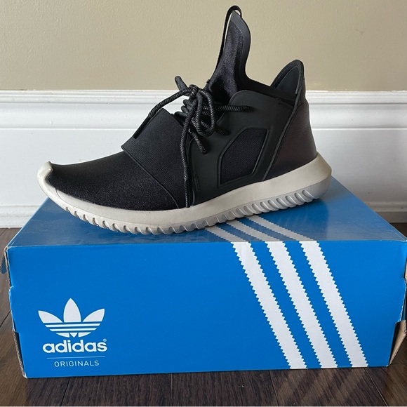 Adidas Tubular Defiant Sneakers - Picture 3 of 13